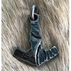 Viking pendant Mjollnir...